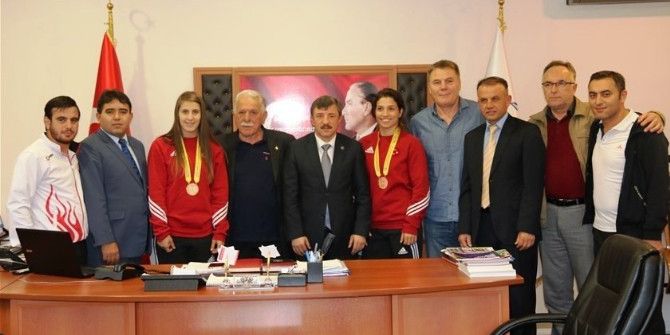 Yalovalı Güreşçilerden Balkan Şampiyonası’nda 2 Madalya