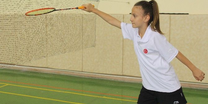 Yaşı Küçük Başarı Büyük