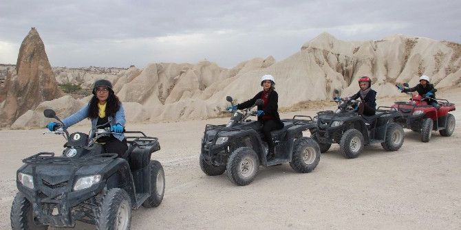 Turistler Kapadokya’yı Atv Turları İle Keşfediyor