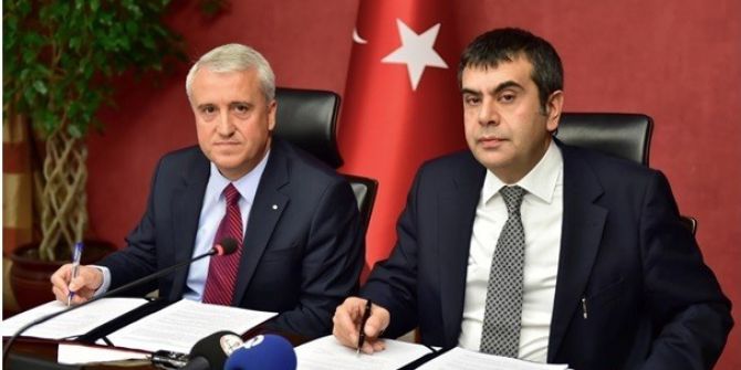 Anadolu Üniversitesinden Açık Ortaokul Ve Açık Liseye Destek