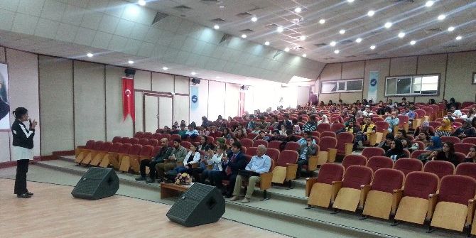 Yyü’de "Toplumsal Cinsiyet Eşitliği" Konferansı