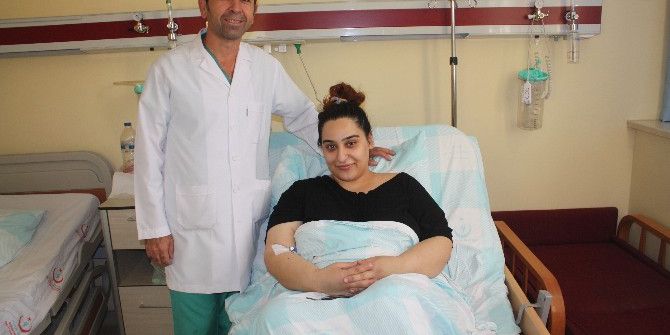 Prof. Dr. Yağmur, 128 Kilodaki Obezite Hastasına Umut Oldu