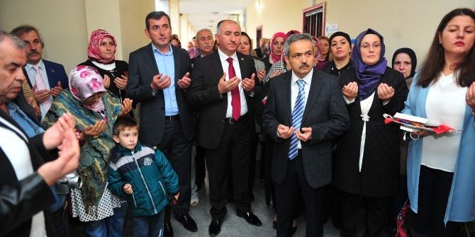 Orhangazi’de 15 Temmuz Demokrasi Ve Kadın Derneği Açıldı