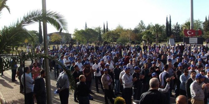 Petrol-iş Sendikasından Protesto Gösterisi