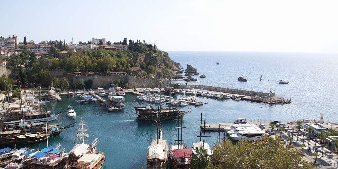 2 Kişiye Mezar Olan Tur Teknesi Çıkarılıyor