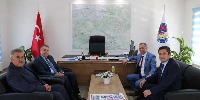 Başkan Savaş’tan Nezaket Ziyareti