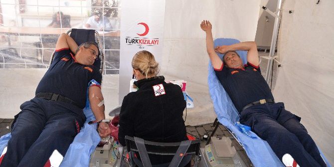 Aydın İtfaiyesinden Kan Bağışına Anlamlı Destek