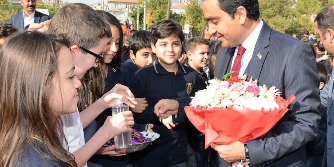 Altyapı Çalışmaları Hakkında Öğretmen Ve Öğrenciler Bilinçlendiriliyor