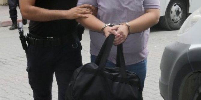 Polisi Darp Eden 2’si Kız 5 Öğrenci Tutuklandı