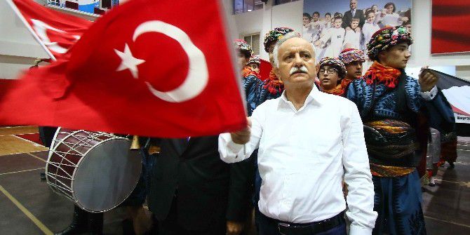 Bayraklı Belediyesi “Efelerini” Arıyor