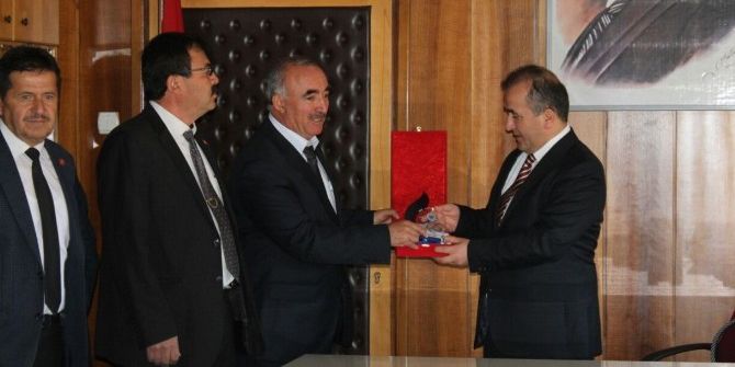 Muhtarlar Günü Tavşanlı’da Törenle Kutlandı