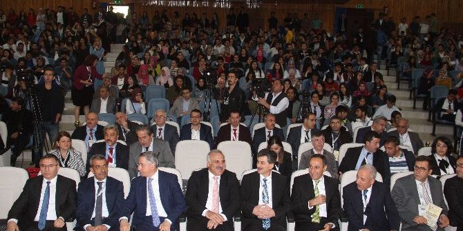 Elazığ’da ‘Türk Basın Tarihi Uluslararası Sempozyumu’ Başladı