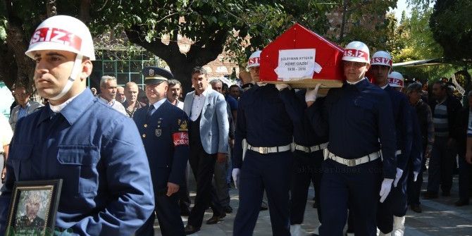 Akhisarlı Kore Gazisi Son Yolcuğuna Uğurlandı