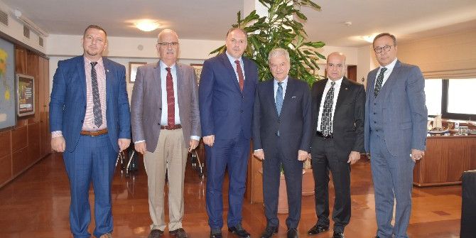 Kosova Türk Yatırımcıları Bekliyor