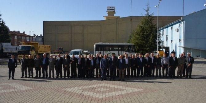 Gediz’de Muhtarlar Günü Kutlandı