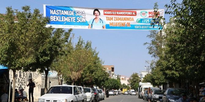 Kahta’da Mhrs Bilgilendirme Afişleri Asıldı