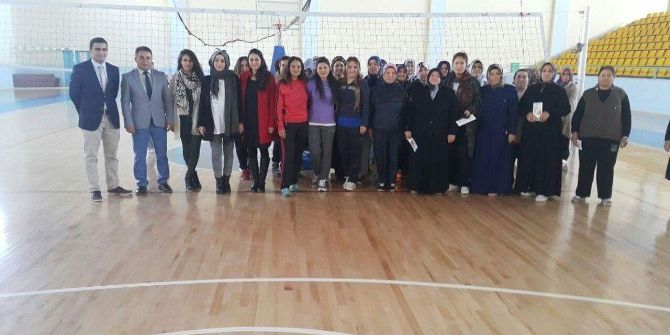 Sungurlu’da “Haydi Bayanlar Spora” Kampanyasına Yoğun İlgi