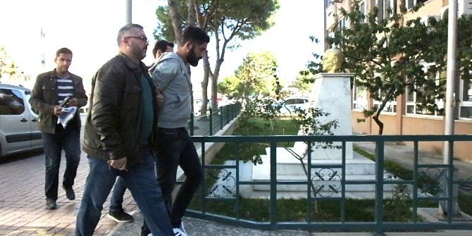 Telefon Dolandırıcısı Paraya Teslim Alırken Yakalandı