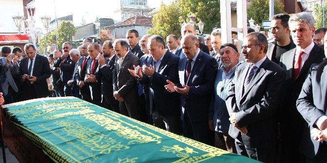 Bakan Işık, Bakanlık Müsteşarı Fidan’ın Babasının Cenazesine Katıldı