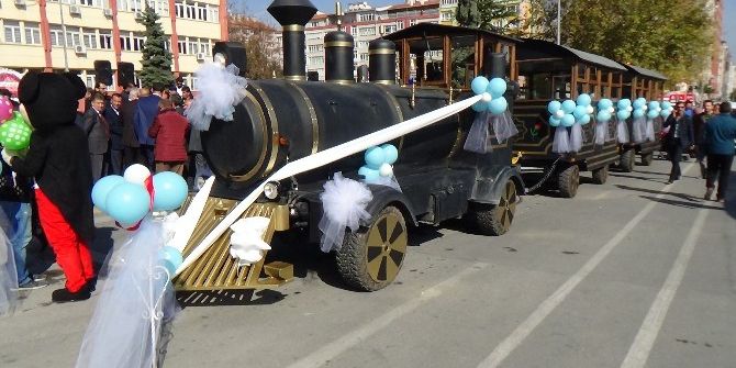 Kütahya’da ’Nostaljik Tren’ İle Yolculuk