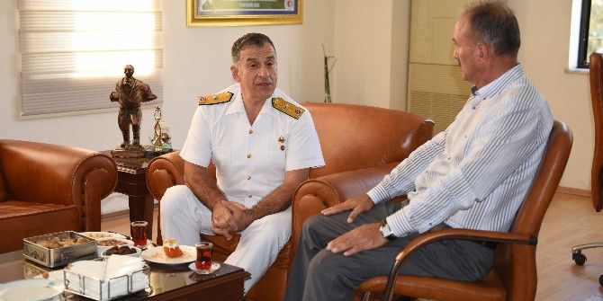 Aksaz Üs Komutanı Tuğamiral Ali Çekiç, Başkan Saatcı’yı Ziyaret Etti