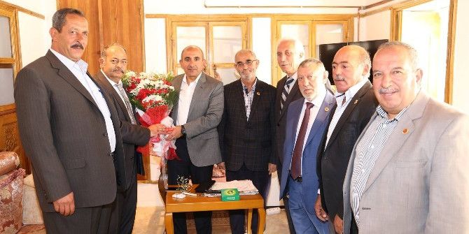 Muhtarlar, Başkan Kara’yı Ziyaret Etti