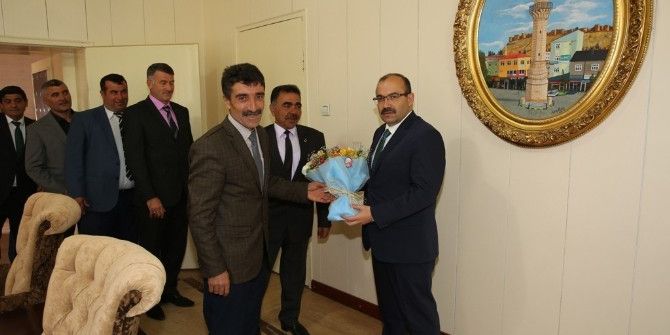 Vali İsmail Ustaoğlu Muhtarlarla Bir Araya Geldi