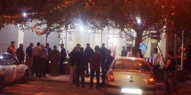 Diyarbakır’da Silahlı Kavga: 3 Yaralı