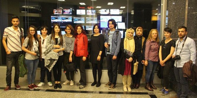 Üniversite Öğrencileri İstanbul’un Büyük Medya Kuruluşlarını Gezdi