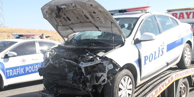 Yozgat’ta Uygulama Yapan Trafik Polislerine Otomobil Çarptı