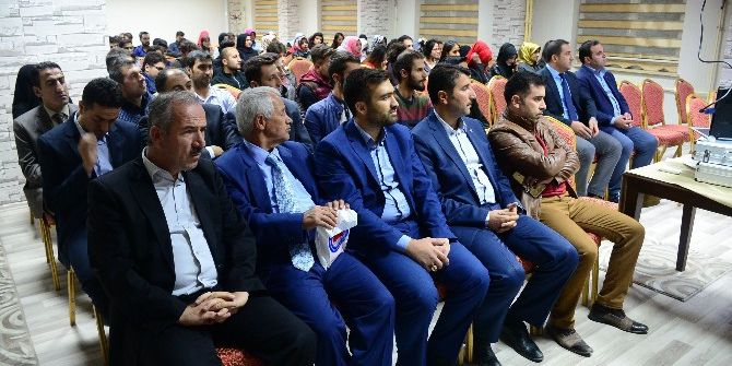 Bitlis’te Aliya İzzetbegoviç Anıldı