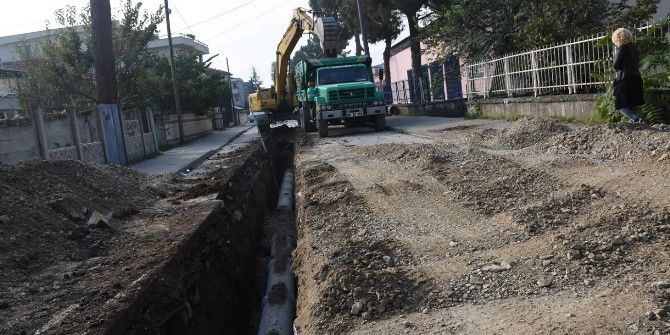 Yağmur Suyu Hattı İçin Ekip Sayısı Artırıldı