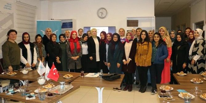 Samsun Tügva’dan “Eğitimde Manevi Eksen” Söyleşisi