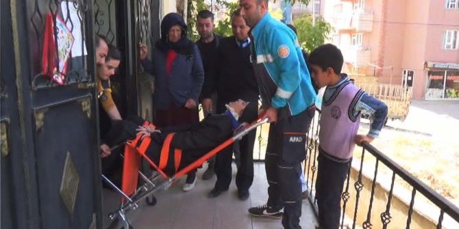 Asansör Boşluğuna Düşen Kadın Yaralandı