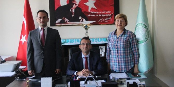 Burhaniye’ De Uygulamalı Bilimler Farkı