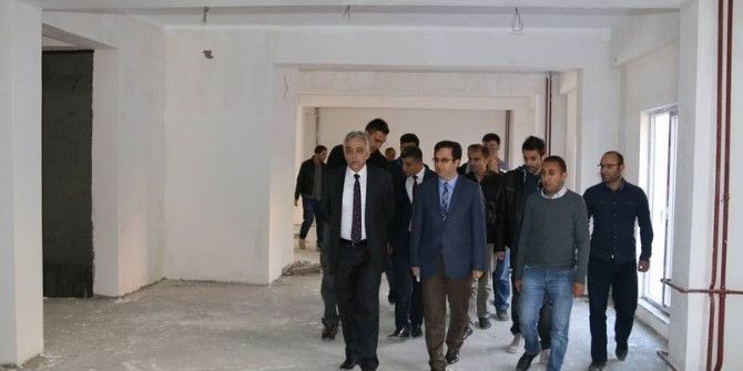 Vali Toprak, Eğitim Yatırımlarını İnceledi