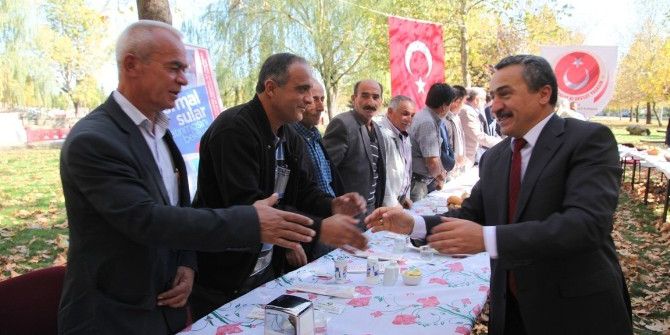 Başkan Tutal Muhtarlarla Günlerinde Buluştu