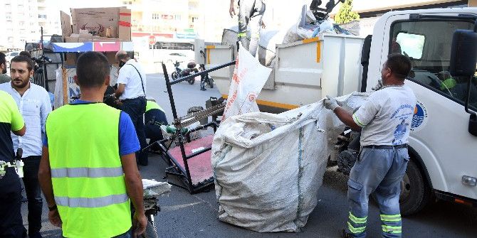 Büyükşehir Belediyesi Zabıta Ekiplerinden Kağıt Toplayıcılarına Operasyon