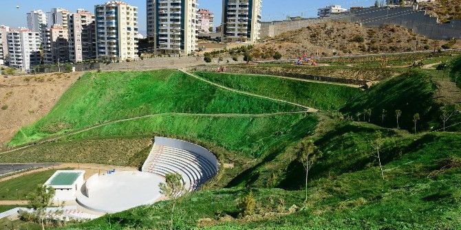 Narlıdere’de Vadinin Boyanması Tartışmaları Sürüyor