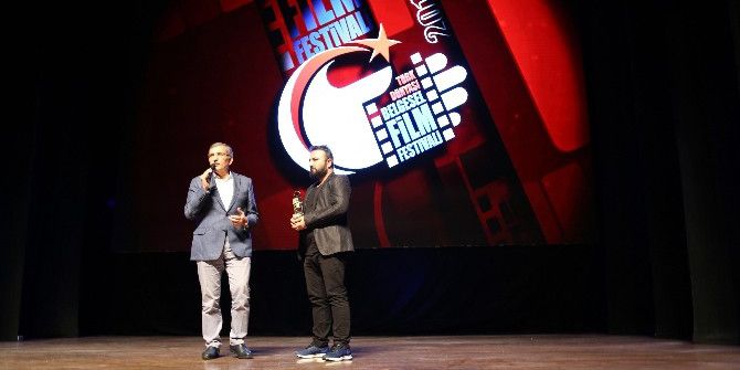 İkü’lü ’Misafir’e Ödül