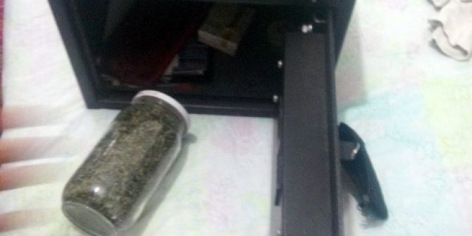 Para Kasasından Uyuşturucu Çıktı