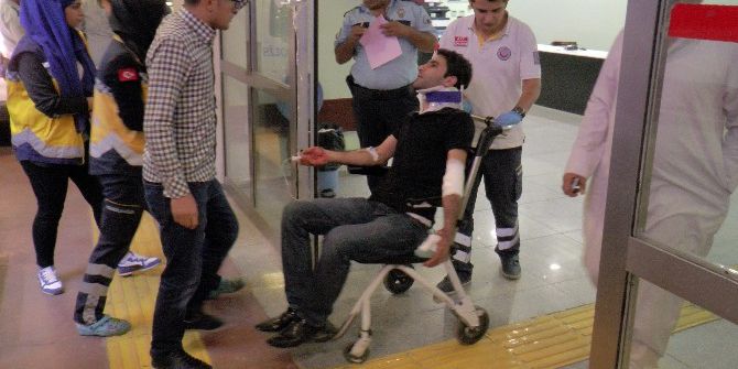 Şanlıurfa’da Trafik Kazası:3 Yaralı
