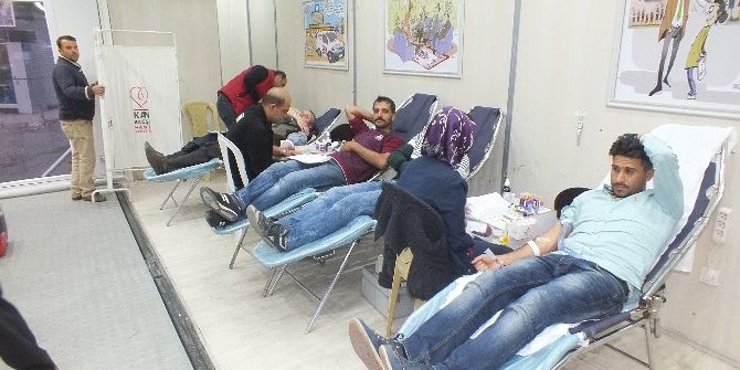 Malazgirt’te Kan Bağışı Kampanyası