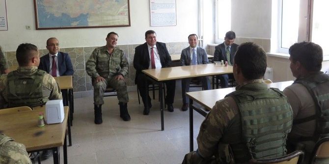 Vali Arslantaş, 2 Teröristi Öldüren Operasyon Ekibini Tebrik Etti