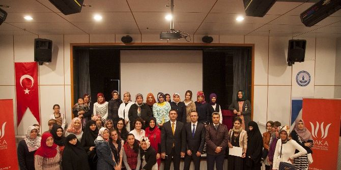 Ahlat’ta “Evlilik Öncesi Eğitim, Aile İçi İletişim Ve Anne-çocuk Sağlığı” Eğitimi