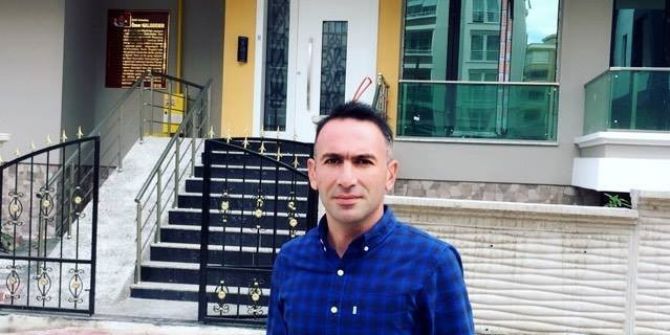 Yaptığı Binaya Halisdemir’in İsmini Verdi