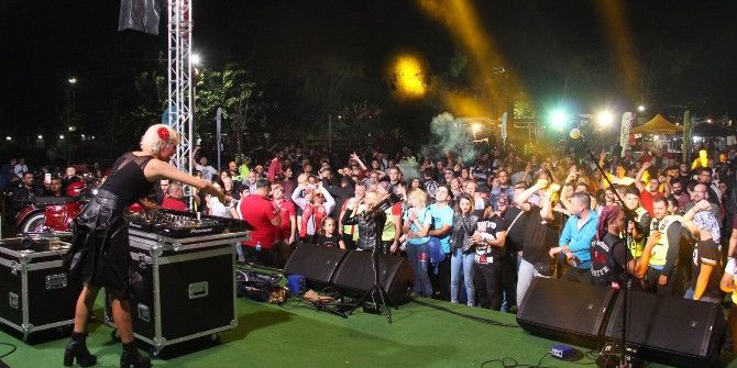 Bergama’da Yapılan Etkinlikler İç Turizmi Hareketlendiriyor