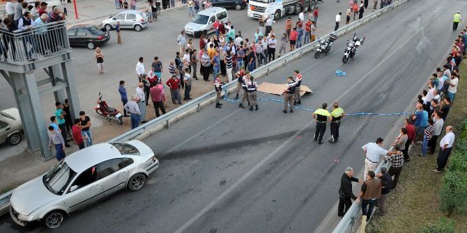Otomobilin Çarptığı 12 Yaşındaki Çocuk Hayatını Kaybetti