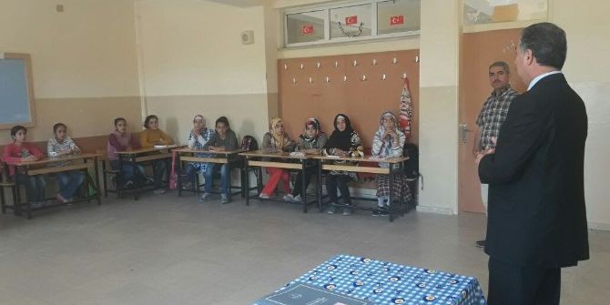 Samsat’ta Öğrencilere Gazetecilik Konulu Söyleşi Yapıldı