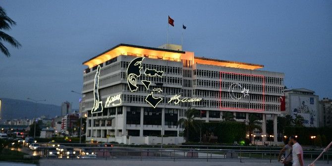 Büyükşehir 29 Ekim’de Dev Perdeye Dönüşecek